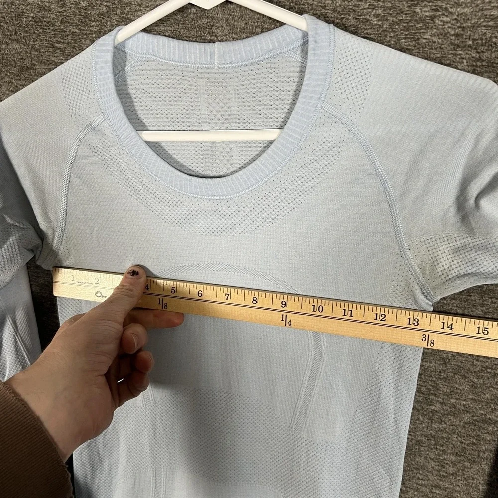 Lululemon Swiftly Tech Shirt Womens 4 Blue Long Sleeve Athletic Gym‎ Top
